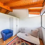 Vittoria By Whale Homes *