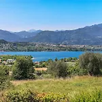 Vittoria By Whale Homes Βίλα Manerba del Garda